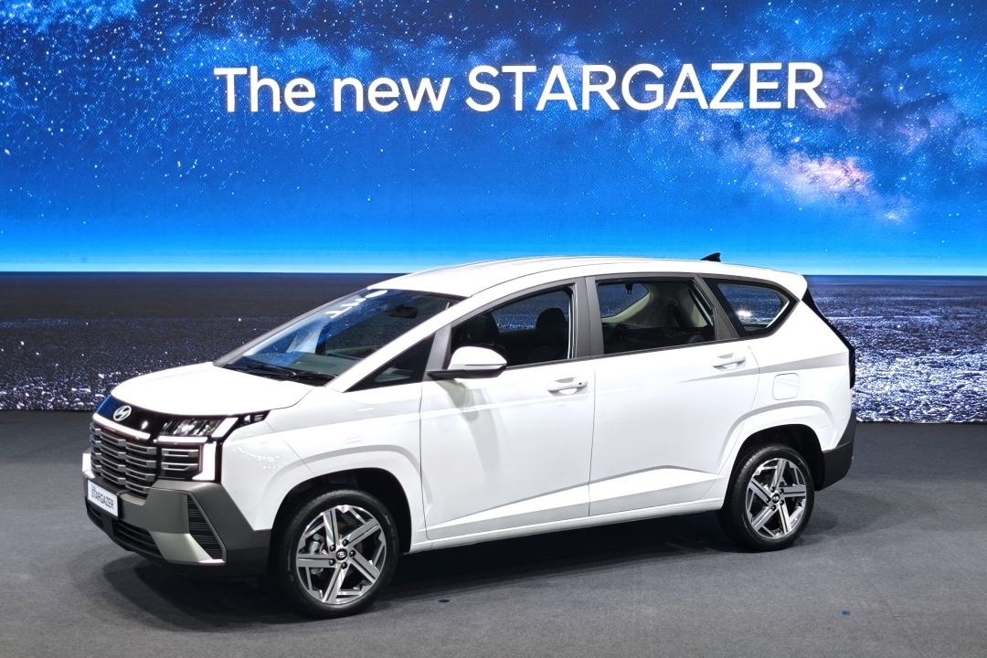 Hyundai-Stargazer-Prime.jpg