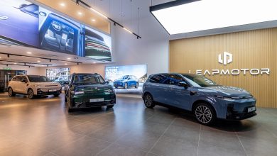 Leapmotor B10 and C10 vehicles displayed inside the Cycle & Carriage Setia Alam showroom